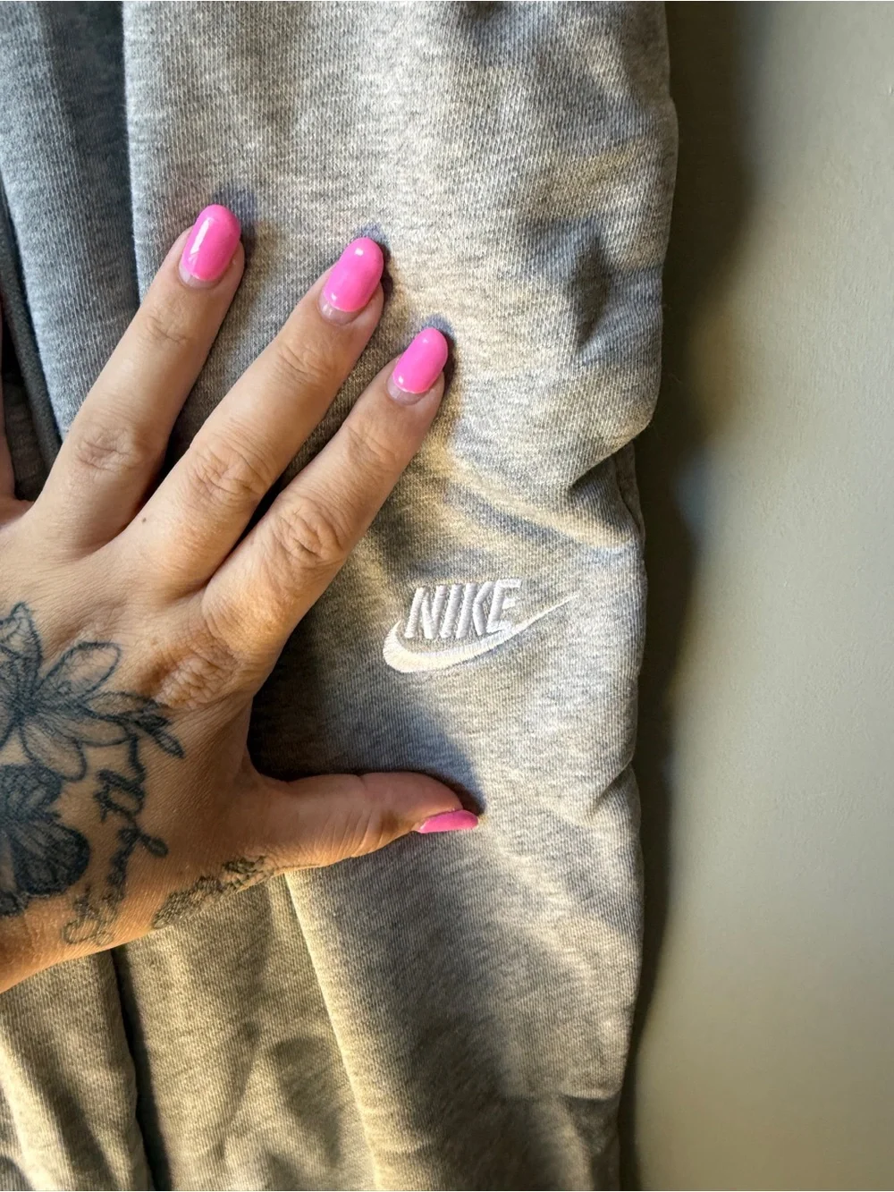 Nike Gray Fleece Jogger Sweatpants XS Athletic Lounge Pants
